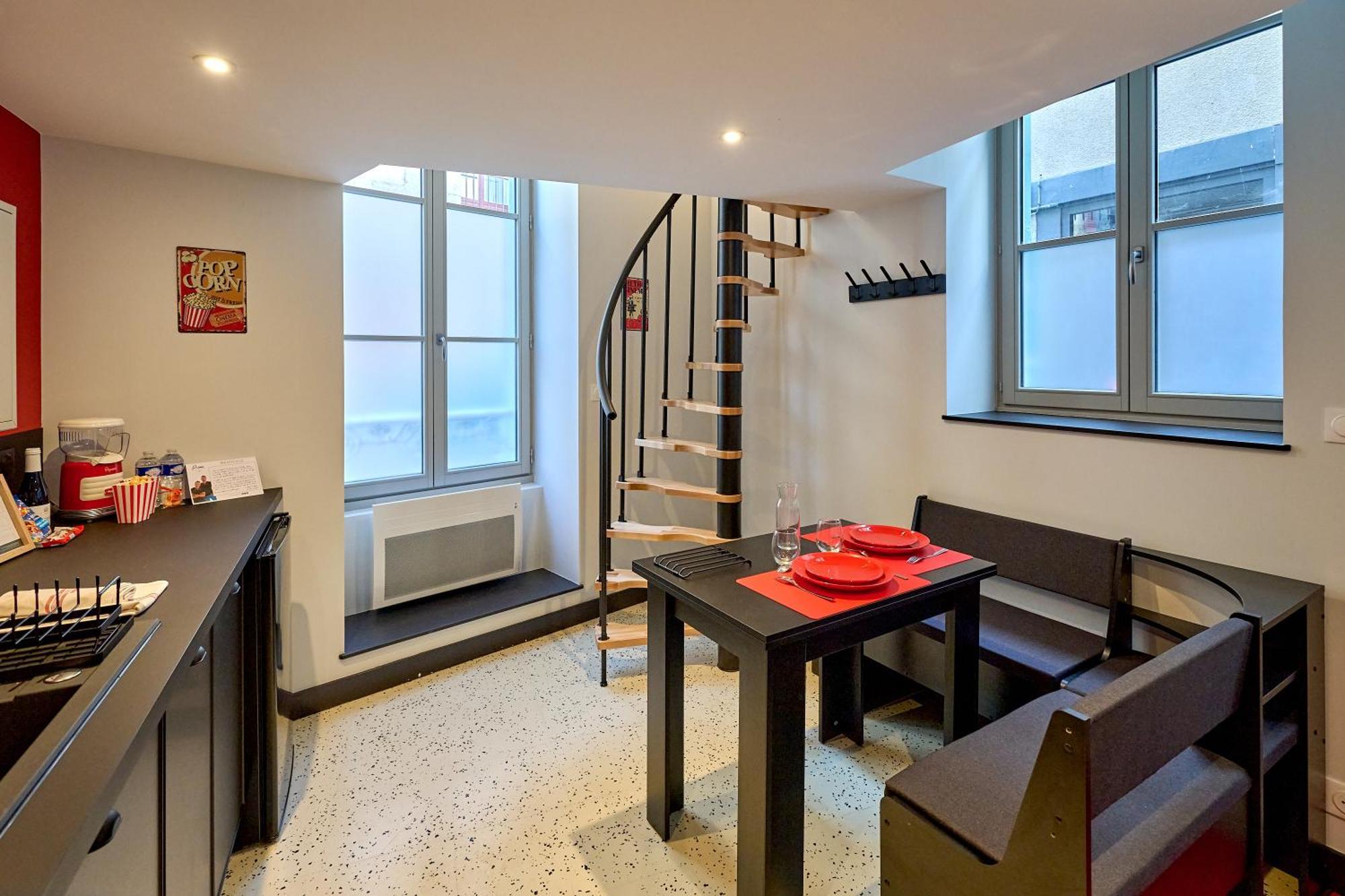 Cine Atypique Climatise A By Primo Conciergerie * Nevers